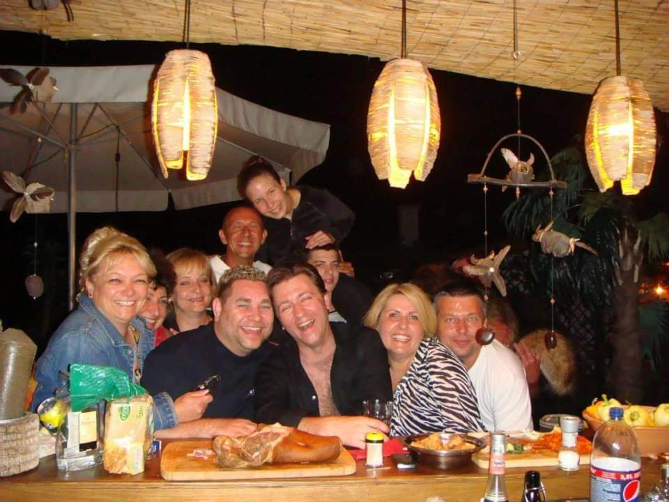 Holiday Vendeghaz Es Szabadidokert Jardanhaza Екстер'єр фото